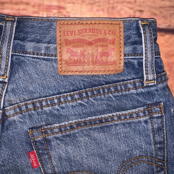 Levi’s NON Stretch 501 Jean Shorts 24” Raw Hem Px - Picture 3 of 5